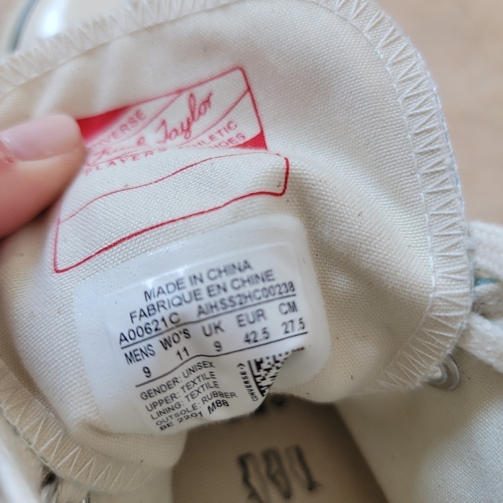 NWOB Converse Men's Chuck 70 Hi Sneakers - Picture 7 of 7